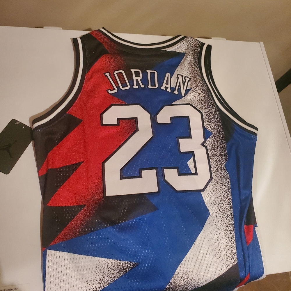 Nike Paris Jersey